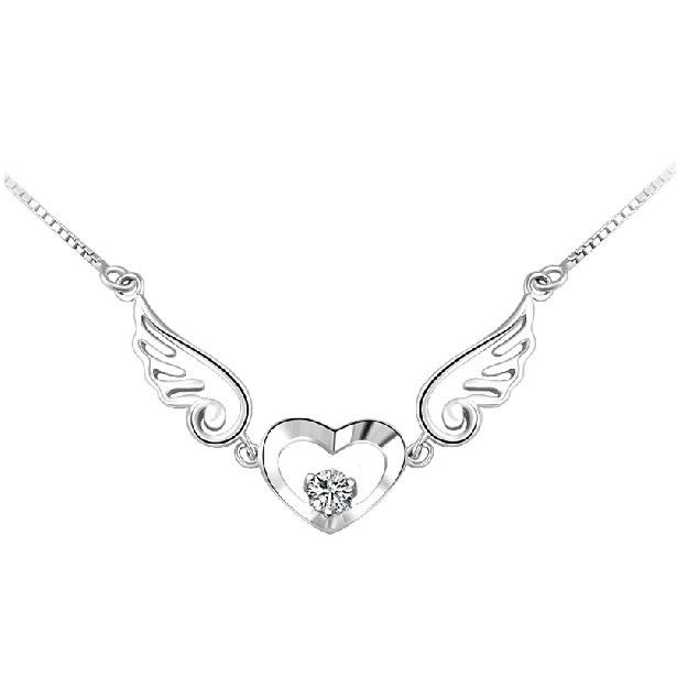 Ailes D'ange À La Mode Avec Collier En Argent Sterling Pour Femmes Avec Coeur En Cristal