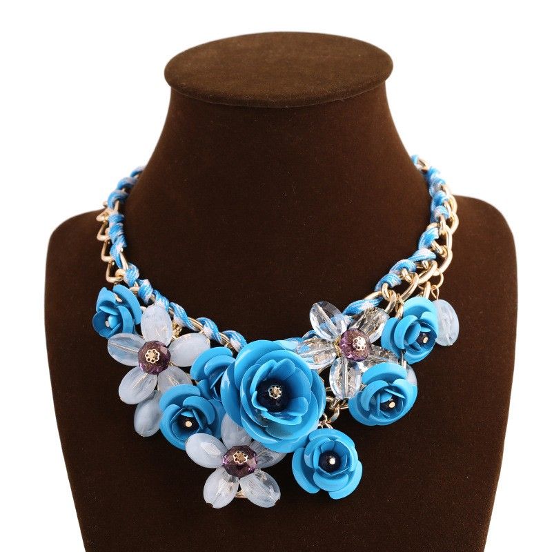 Belle Chaîne De Clavicule / Collier De Déclaration De Forme Florale All-match