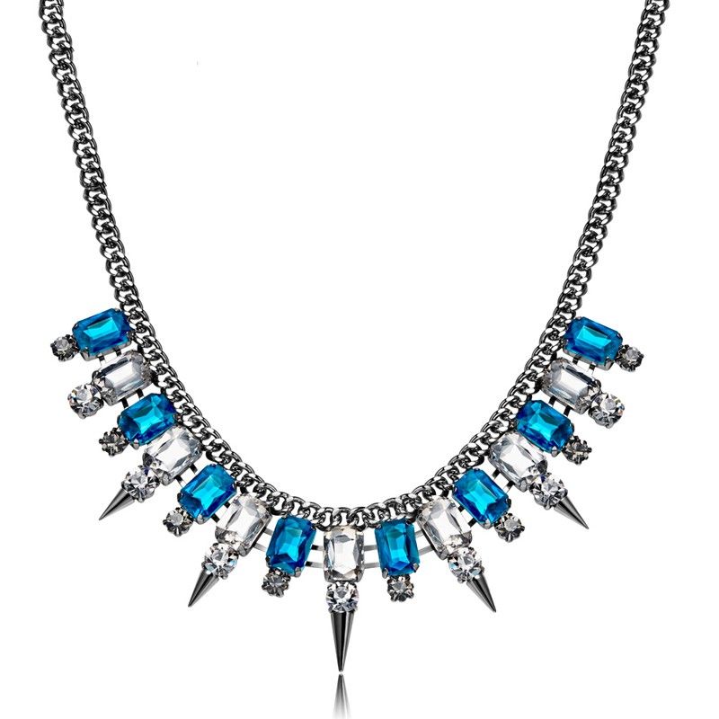 Collier De Déclaration De Luxe En Diamant Bleu Exagéré Pour Femme