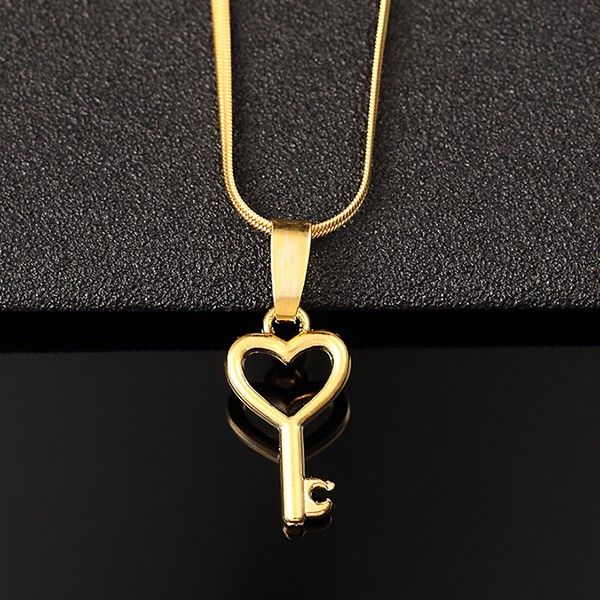 Collier Pour Femme Plaqué Or En Forme De Clé De Coeur Charmant