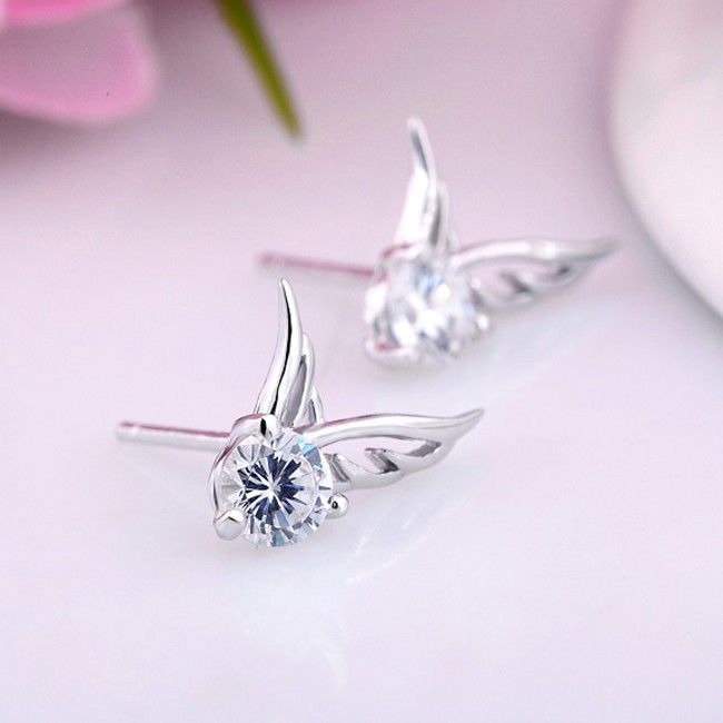 Ailes D'ange Élégantes Avec Boucles D'oreilles Pour Femme En Cristal Solitaire Cupid Cut