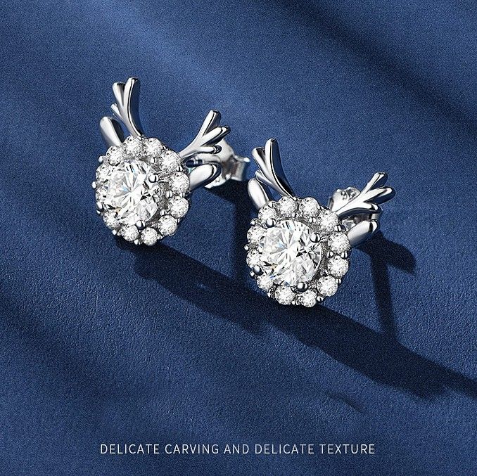 Petites Boucles D'oreilles Élans En Argent Sterling Une Paire De Boucles D'oreilles Pour Filles Adolescents Garçons Étudiants Femmes