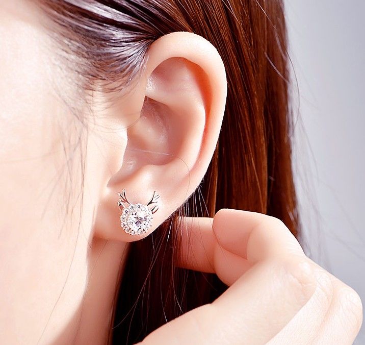 Petites Boucles D'oreilles Élans En Argent Sterling Une Paire De Boucles D'oreilles Pour Filles Adolescents Garçons Étudiants Femmes