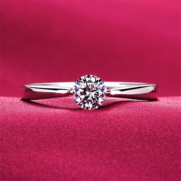 0.28 Carat Simulé Bague De Fiançailles / Mariage / Promesse De Diamant Pour Elle