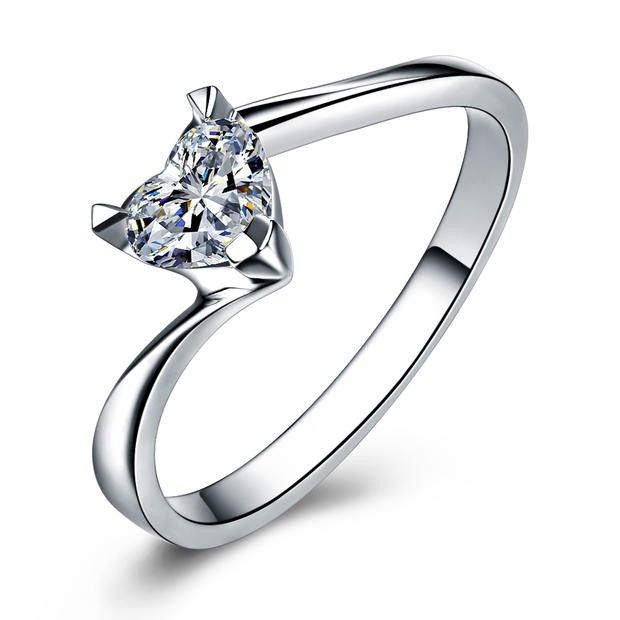 0.5ct Coeur Coupé Créé Saphir Blanc Rhodié Plaqué Argent Sterling 925 Bague De Promesse / Bague De Fiançailles Pour Femmes