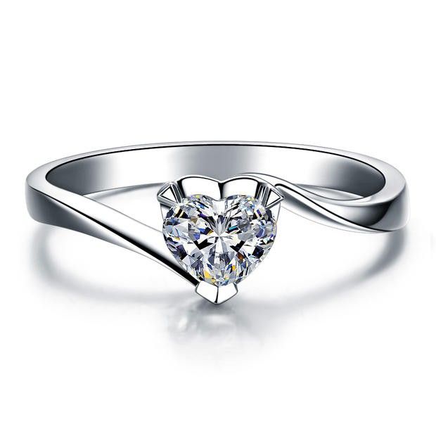 0.5ct Coeur Coupé Créé Saphir Blanc Rhodié Plaqué Argent Sterling 925 Bague De Promesse / Bague De Fiançailles Pour Femmes