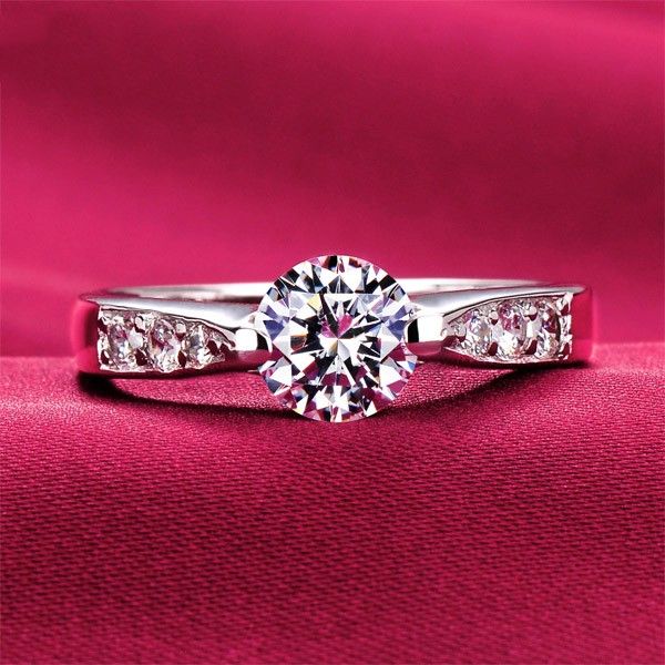 0.6 Carat Simulé Bague De Fiançailles / Mariage / Promesse De Diamant Pour Elle