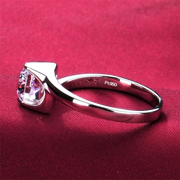 0.6 Carat Simulé Bague De Fiançailles / Mariage / Promesse De Diamant Pour Elle