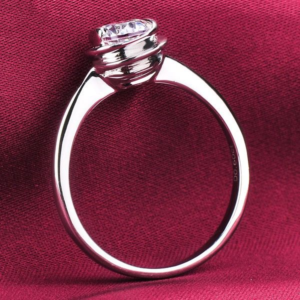 0.6 Carat Simulé Bague De Fiançailles / Mariage / Promesse De Diamant Pour Elle