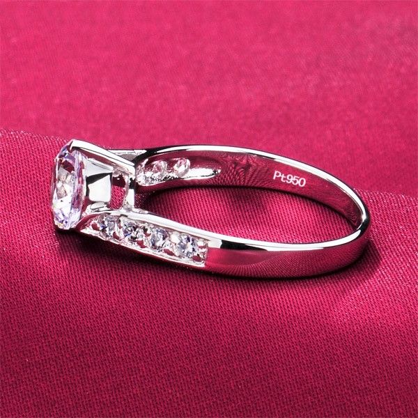 0.8 Carat Simulé Bague De Fiançailles / Mariage / Promesse De Diamant Pour Elle