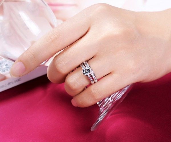 0.8 Carat Simulé Bague De Fiançailles / Mariage / Promesse En Diamant Pour Elle