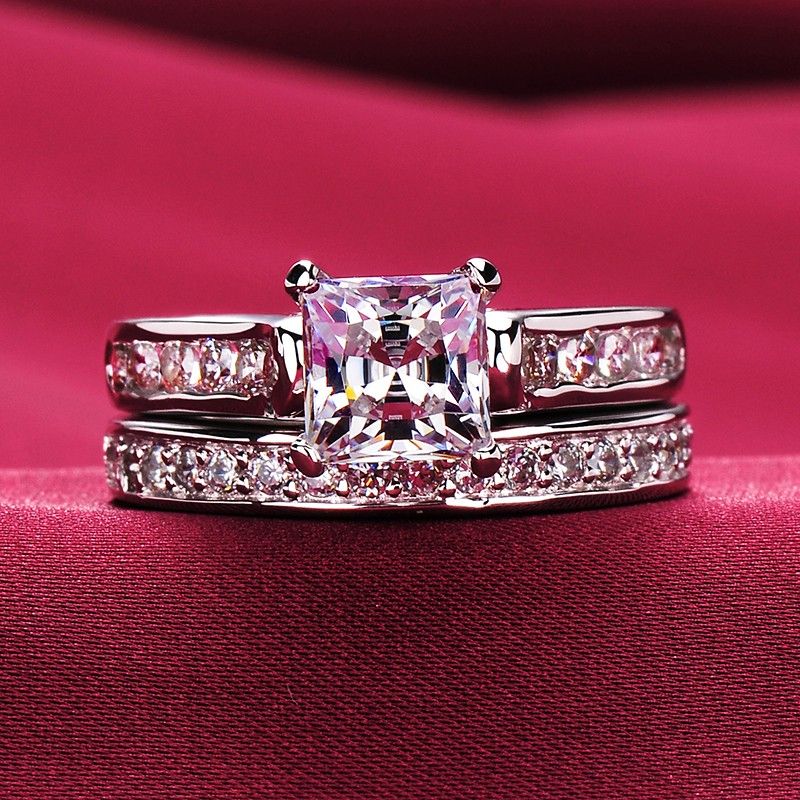 1.0 Carat Simulé Fiançailles / Mariage / Bague De Promesse En Diamant Pour Elle