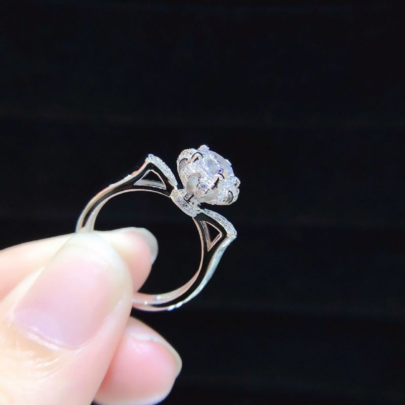 1.0 Ct 925 En Argent Plaqué Platine Rond Simulé Promesse De Diamant / Mariage / Bague De Fiançailles Pour Les Femmes Fille Amis Cadeau De La Saint-valentin