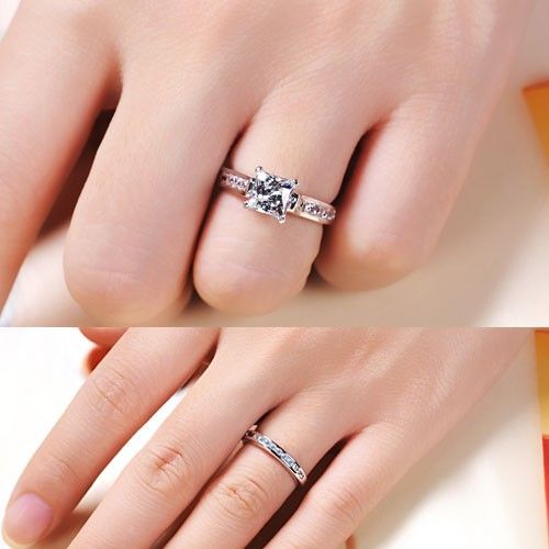 1.0 Ct Brillant Princesse Cut 925 En Argent Sterling Fiançailles / Bague De Mariage Ensemble De Mariée