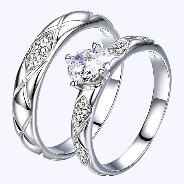 Amour Entrelacé Avec Un Engagement À Vie Anneaux De Fiançailles / Mariage En Argent Sterling 925