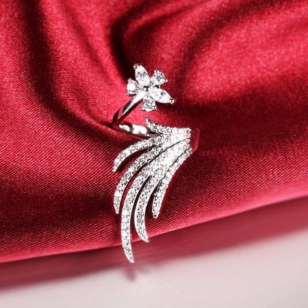 Anneau De Clou D'ouverture Incrusté De Zircon Cubique En Forme De Plume Élégante Pour Les Femmes