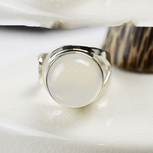 Bague En Calcédoine Blanche Naturelle Incrustée En Argent Sterling 925 À Large Ouverture Simple