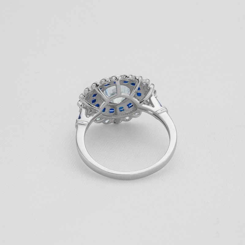 Bague De Dame En Argent Sterling De Forme Ronde Incrustée De Diamants Délicats