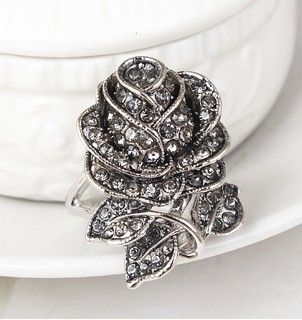 Bague Élégante En Forme De Rose En Forme De Rose 5a Avec Zircone Cubique Pour Dame