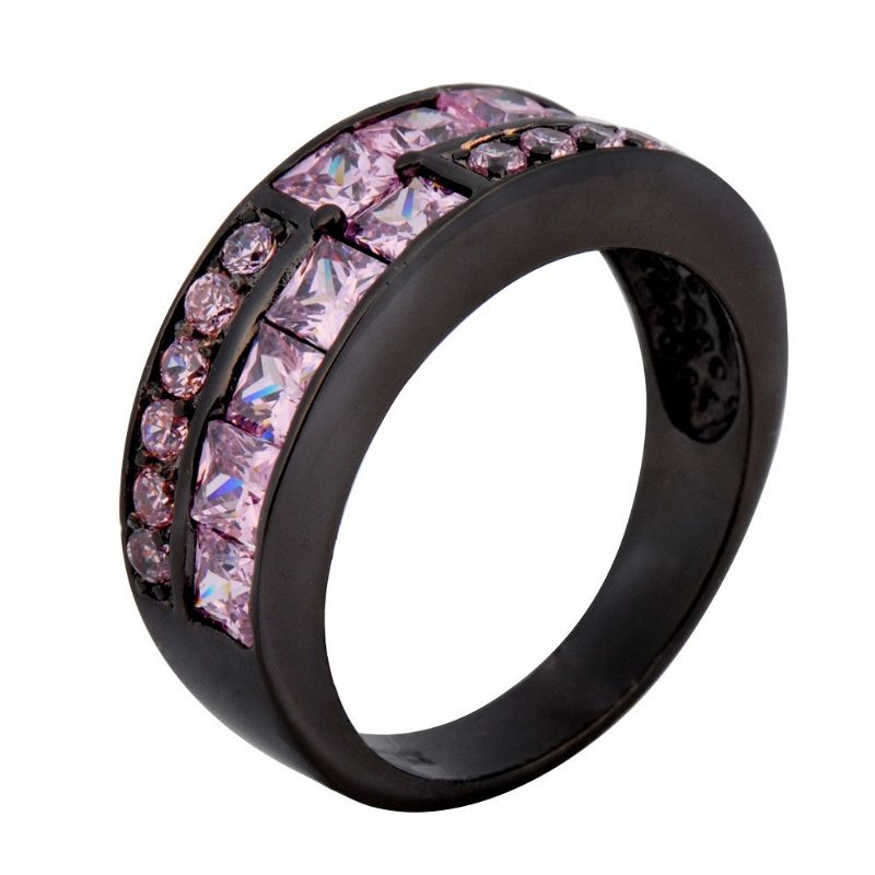 Bague Pour Femme CZ Pourpre Incrustée D'or Noir De Style Européen