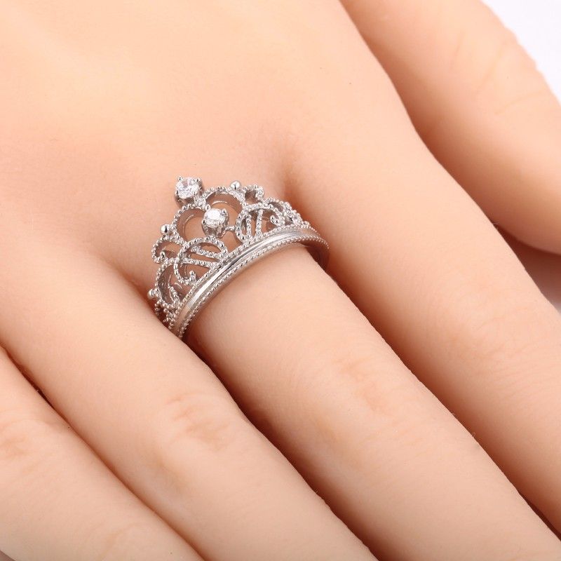 Bague Pour Femme Élégante Couronne Ornée De Diamants Nscd