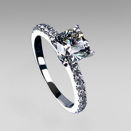 Bague Pour Femme Plaquée Platine En Argent Sterling 925 Avec Zircone Cubique De 1.15 Ct À 4 Griffes