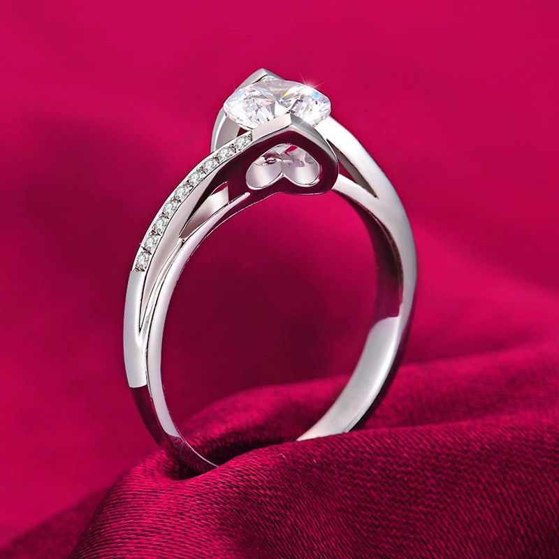 Bague De Fiançailles En Argent Sterling 925 Avec Incrustation De CZ Haut De Gamme