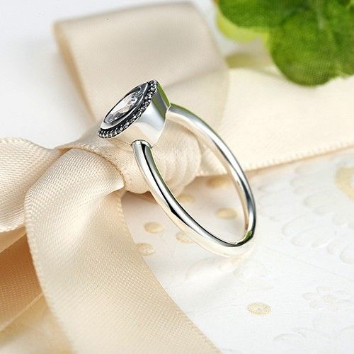 Bague De Fiançailles CZ En Forme De Coeur En Argent Sterling S925