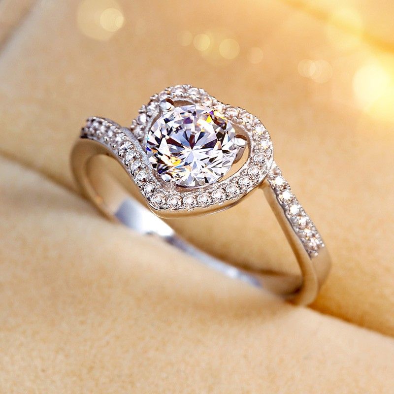 Bague De Fiançailles En Forme De Coeur S925 Incrustée D'argent Belle Brillance Avec Zircone Cubique