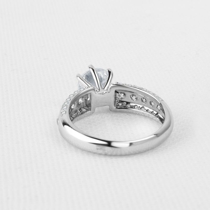 Bague De Fiançailles / Mariage Pour Dame En Argent Sterling Avec Diamants Simulés Haut De Gamme