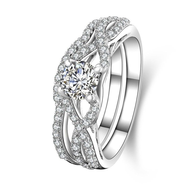 Bague De Fiançailles / Mariage Pour Dame En Argent Sterling Avec Diamants Sona De Forme Ronde