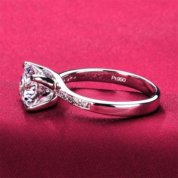 Bague De Fiançailles / Mariage / Promesse De Diamant Simulé De 1.5 Carat Pour Elle