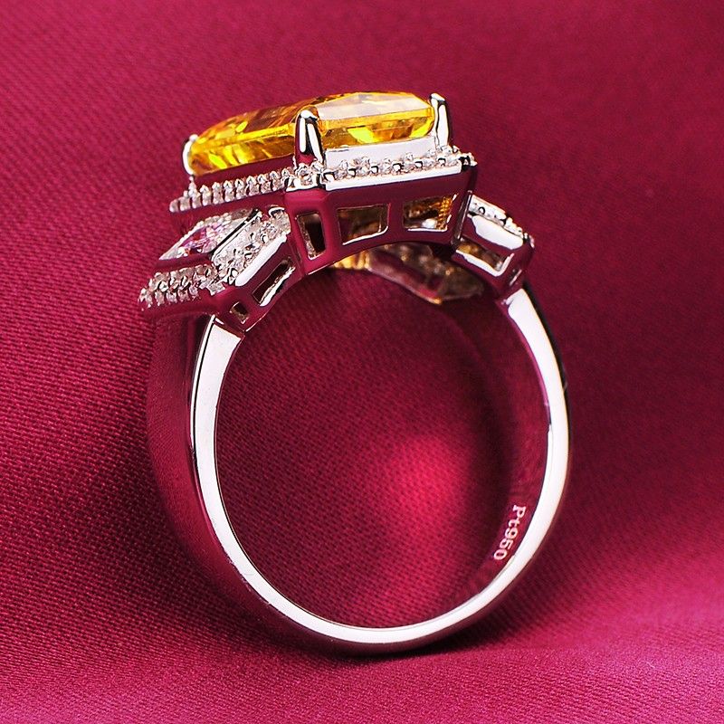 Bague De Fiançailles / Mariage / Promesse De Diamant Simulé Blanc Jaune De 3.0 Carats Pour Elle