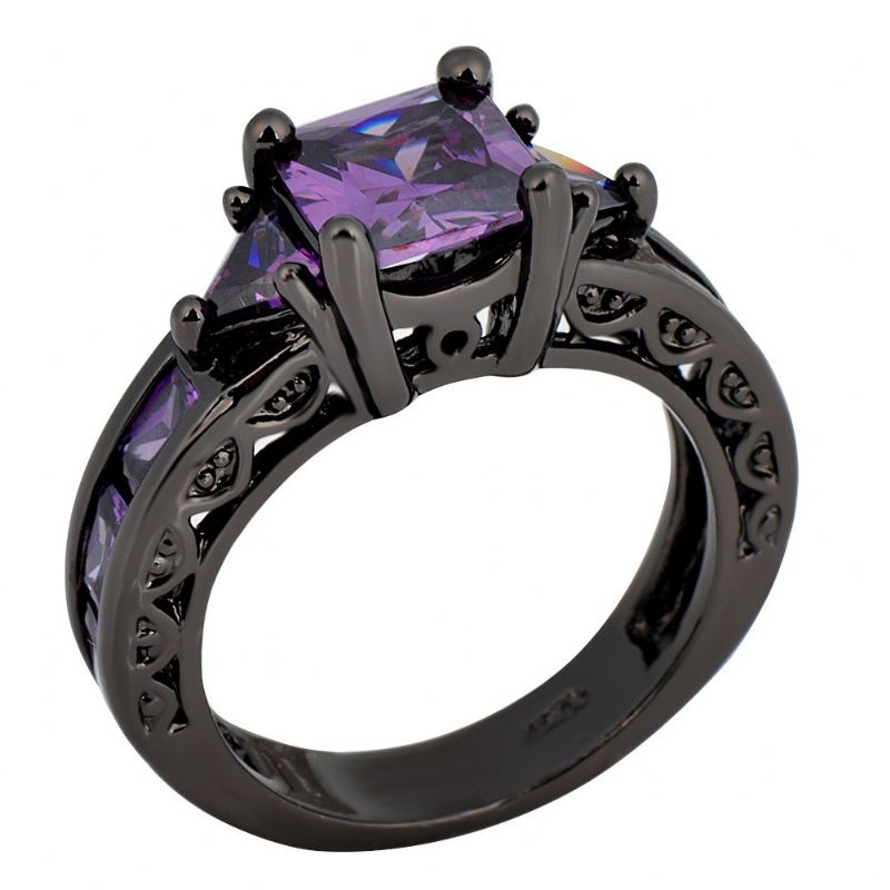 Bague De Fiançailles En Or Noir Incrusté De Zircone Cubique Avec Atmosphère Luxueuse Classique