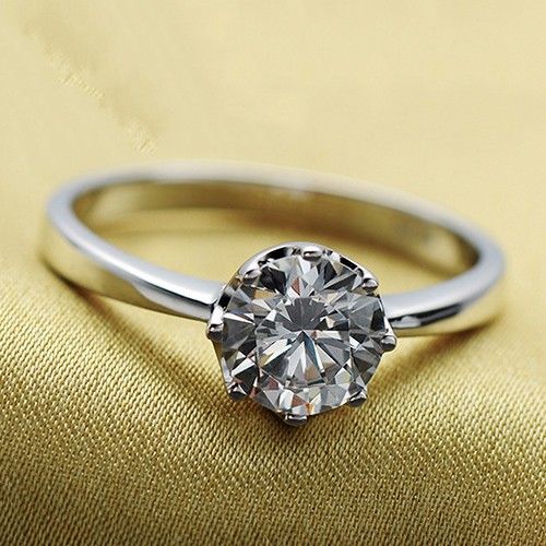 Bague De Fiançailles Super CZ Incrustée En Argent Sterling 925 De Forme Simple