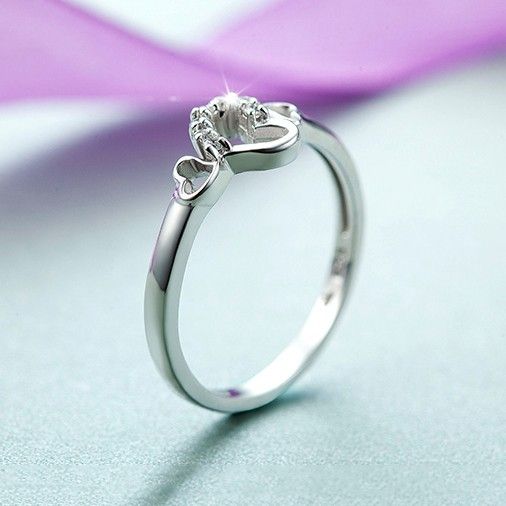 Bague De Fiançailles En Zircon Cubique Incrusté En Forme De Coeur Creux En Argent 925