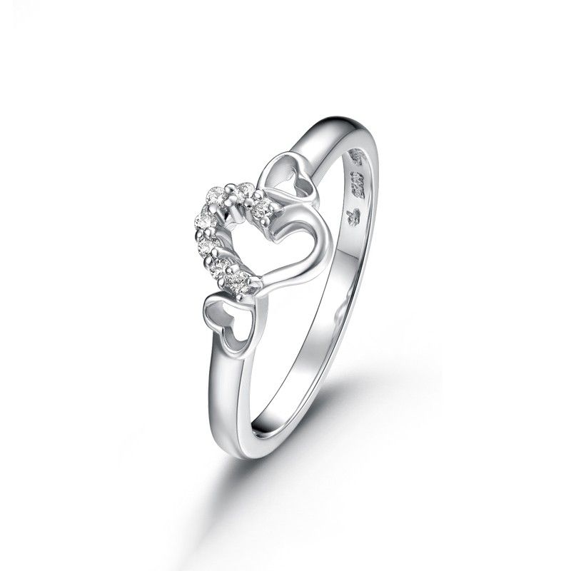 Bague De Fiançailles En Zircon Cubique Incrusté En Forme De Coeur Creux En Argent 925