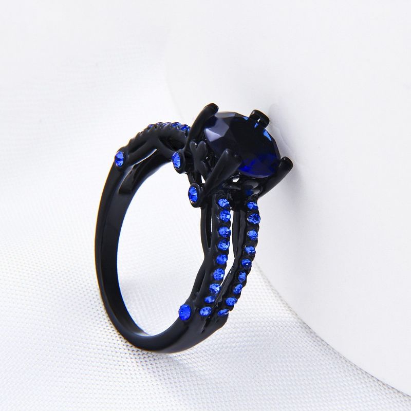 Bague De Fiançailles En Zircone Cubique Incrustée D'or Noir Atmosphérique Simple