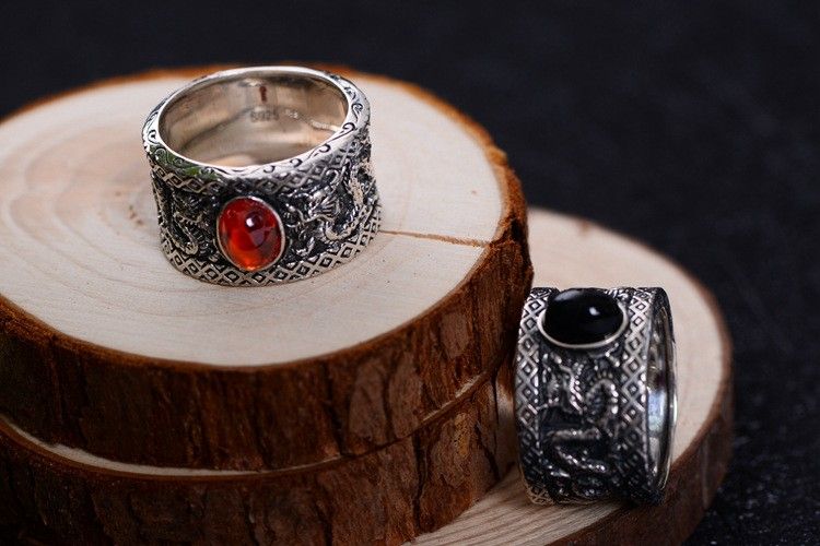 Bague Pour Homme En Argent Sterling À Motif Dragon Grenat Et Agate Noire S925