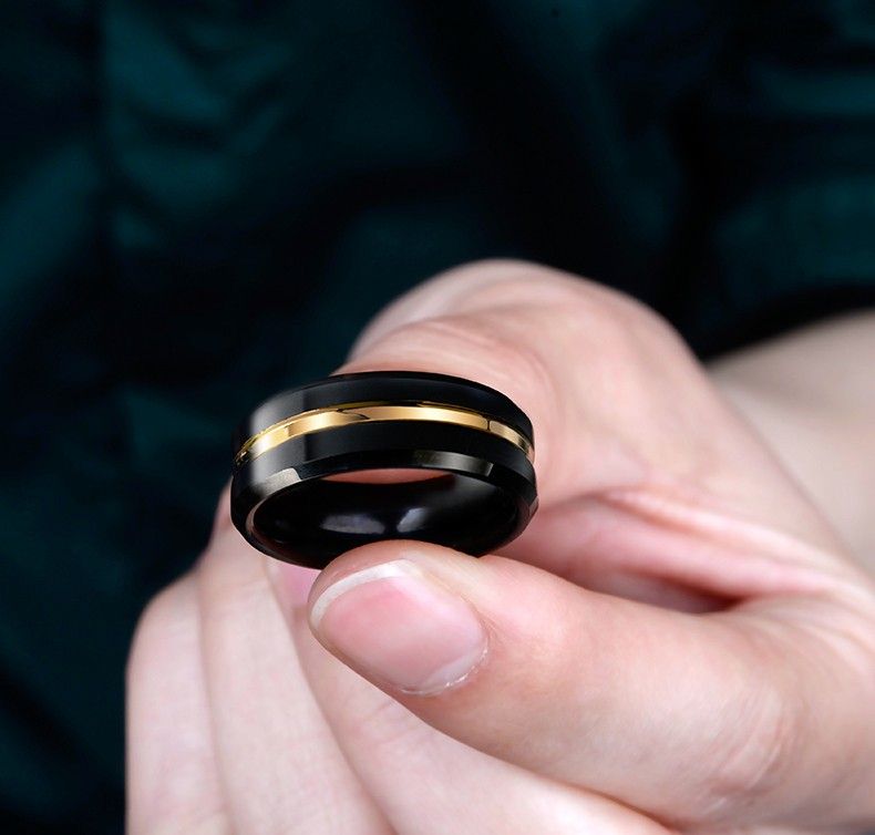 Bague D'homme En Tungstène Scintillante Et Extravagante