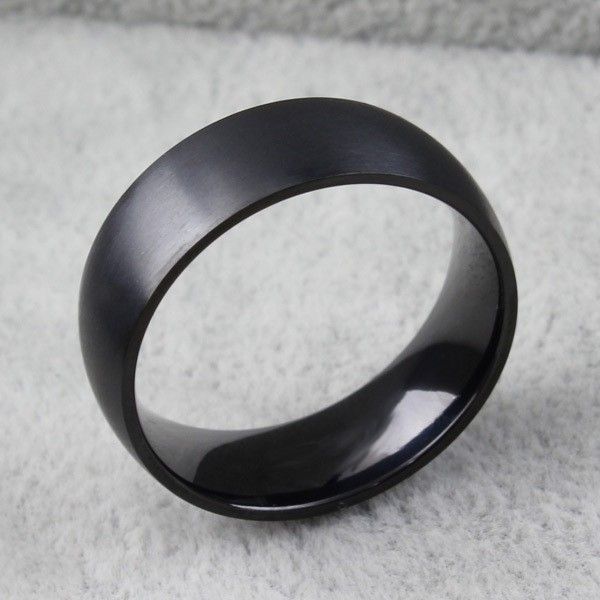 Bague Pour Hommes En Acier Au Titane À Mouture Fine Noire Fraîche