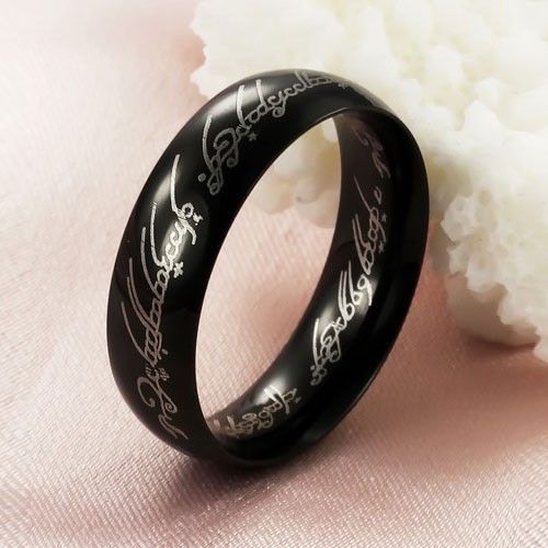 Bague Pour Hommes En Acier Titane Noir Avec Le Même Style En Mouvement Les Seigneurs Des Anneaux