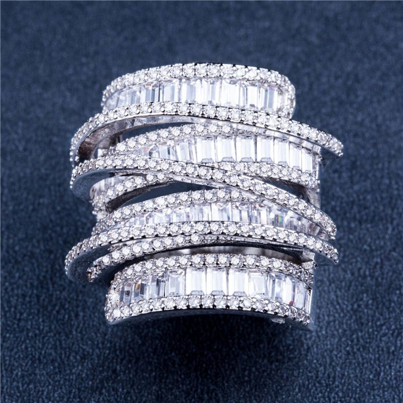 Bague Luxueuse Ligne Géométrique Bague De Réception En Zircon Diamant Complet