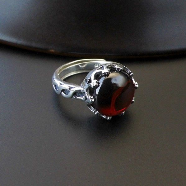 Bague De Pierres Précieuses Incrustées D'argent Rétro Noble S925