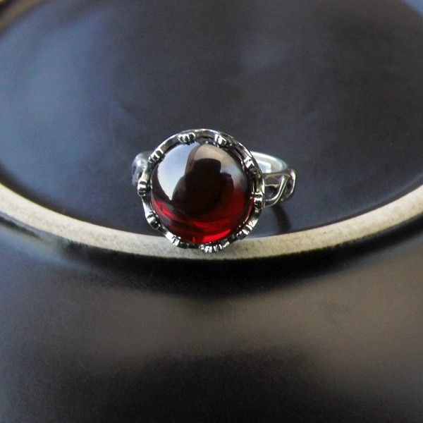 Bague De Pierres Précieuses Incrustées D'argent Rétro Noble S925