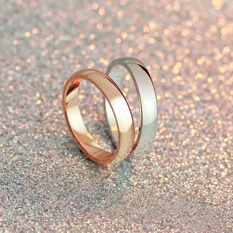 Bague Simple En Or Rose 18 Carats