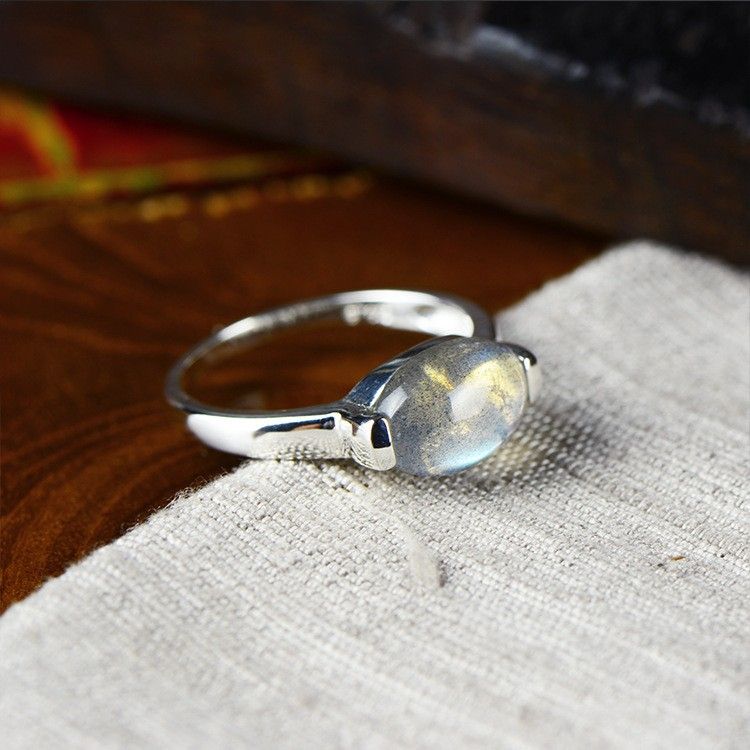 Bague Simple En Pierre De Lune Naturelle Incrustée En Argent Sterling 925