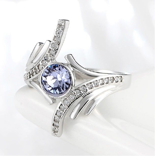 Élégant Zircon Bleu En Argent Sterling 925 Pour Bague Pour Femme