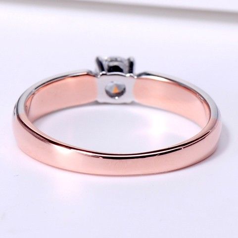 En Vedette Charmante Bague De Fiançailles En Argent Sterling 925 Plaqué Or Incrusté De CZ