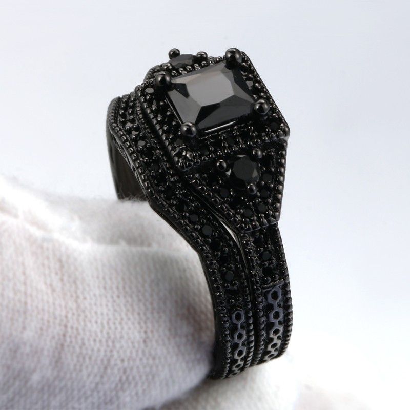 Ensemble De Bague De Fiançailles De Luxe En Argent Plaqué Or Noir Incrusté De Zircon Cubique Noir